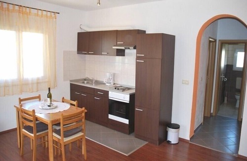 Sukosan Apartment | Apartments Tatjana, (14069), Sukošan, hr