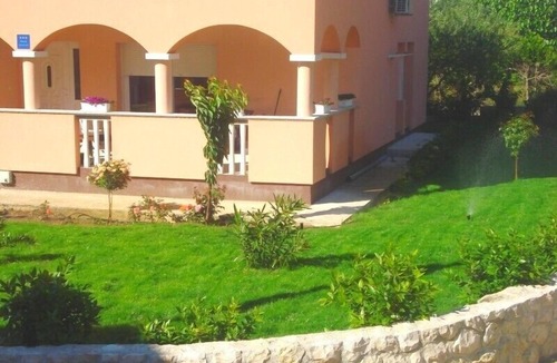Sukosan Apartment | Apartments Tatjana, (14069), Sukošan, hr