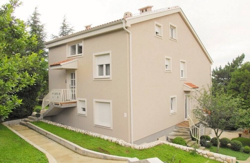 Selce Apartment | Apartments Tomislav, (13194), Selce, hr
