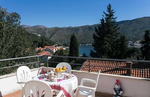 Zaton Apartment | Apartments Tramonto - One Bedroom Apartment with Balcony and Sea View