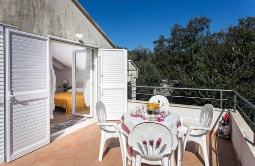 Zaton Apartment | Apartments Tramonto - One Bedroom Apartment with Balcony and Sea View