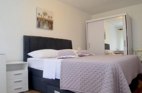 Lukoran House | Apartments Venilia