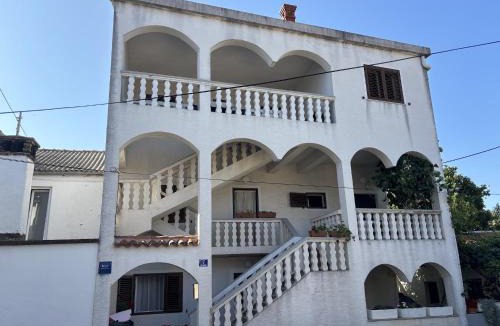 Lukoran House | Apartments Venilia
