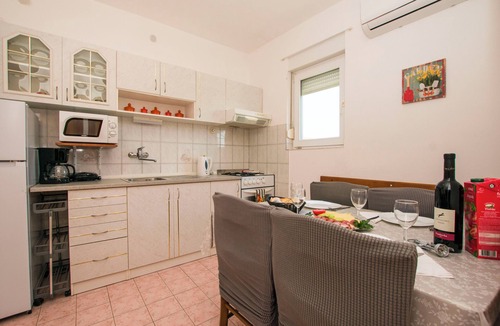 Sukosan Apartment | Apartments Verica (25072-A1) - Sukosan (Zadar)