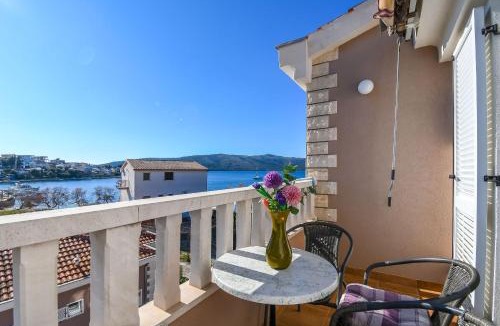 Seget Vranjica Apartment | Apartments Vesna