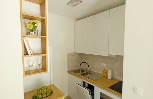 Vintijan Apartment | Apartments Viktorija, (15746), Pula, hr