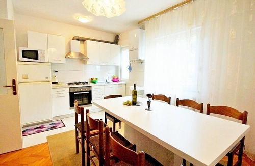 Vintijan Apartment | Apartments Viktorija, (15748), Pula, hr