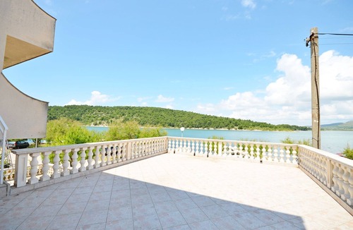 Jadrtovac Apartment | Apartments Vila Punta (10691-A1) - Jadrtovac