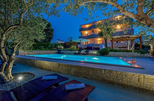 Kukljica Apartment | Apartments Villa Ana (20601-A5) - Kukljica