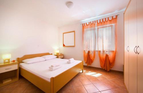Komarna Apartment | Apartments Villa Dorida