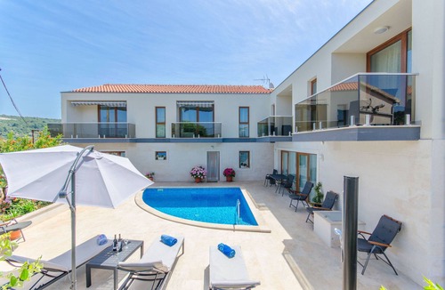 Veliki Drvenik Apartment | Apartments Villa LA (59731-A2) - Drvenik Veliki