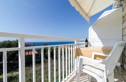 Orebic Apartment | Apartments Villa Ana Dingač - One Bedroom Apartment with Balcony and Sea View
