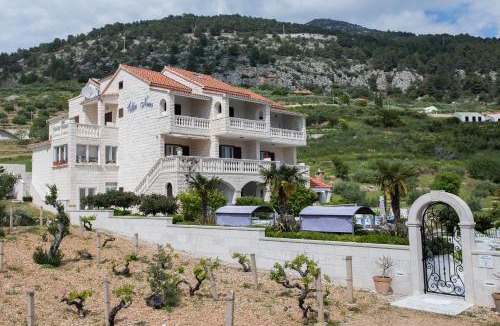 Bol Apartment | Apartments Villa Nena