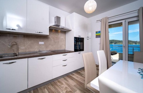 Supetarska Draga Apartment | Apartments Villa Oceanus