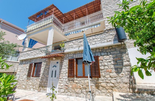 Milna (Brac) Apartment | Apartments Vojka (34581-A1) - Milna - island Brac