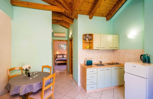 Zaton Apartment | Apartments Vodnica-One Bedroom Apartment with Balcony and Partial Sea View A2