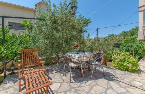 Milna (Brac) Apartment | Apartments Vojka