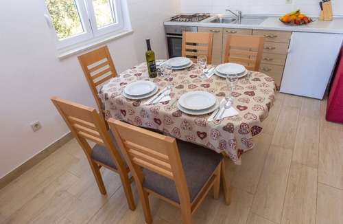 Veli Rat Apartment | Apartments Zvone1 (108841-A4) - Veli Rat (Dugi otok)