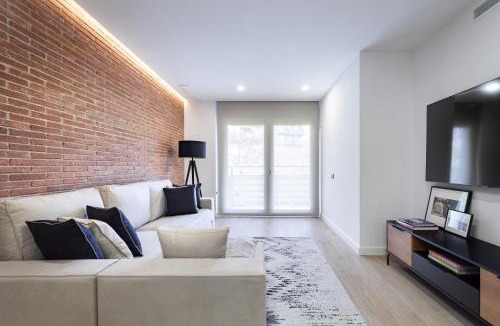 Les Corts Apartment | ApartsNouBcn Equador Les Corts