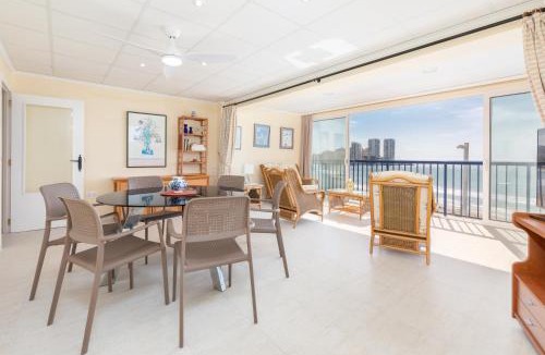 Oropesa del Mar Apartment | ApartUP Acapulco Beachfront Views