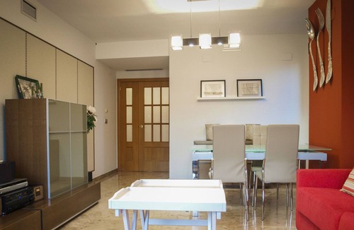 Penya-roja Apartment | ApartUP Aquarium City
