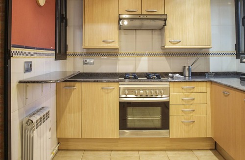 Penya-roja Apartment | ApartUP Aquarium City
