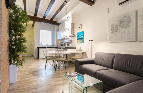 El Cabanyal House | ApartUP Cabanyal Market
