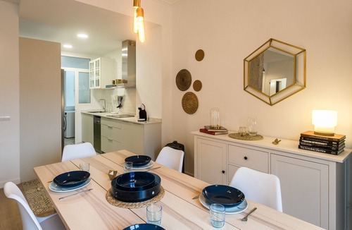 La Seu Apartment | ApartUP Palace House