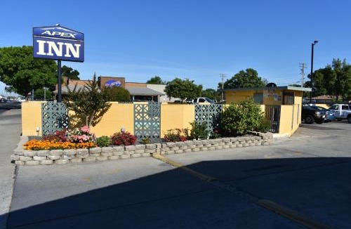 Modesto Hotel | Apex Inn
