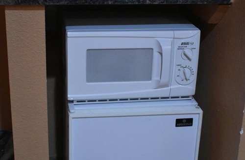 Modesto Hotel | Apex Inn