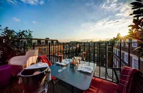 Temple Hotel | Apex Temple Court Hotel