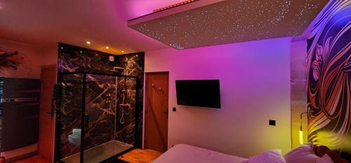 Balleroy Apartment | Aphrodite Spa