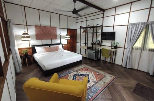 Kuala Teriang Resort | Api-Api Eco Resort