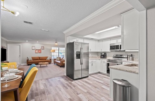 Apollo Beach House | Apollo Beach pool home fun & games