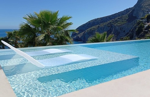 La Canuta Villa | Apolonia - by Almarina Villas