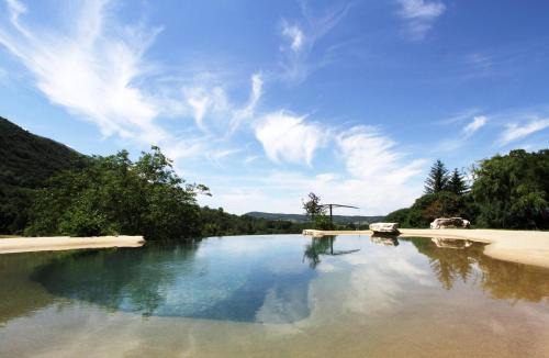 Hostun House | Aporia