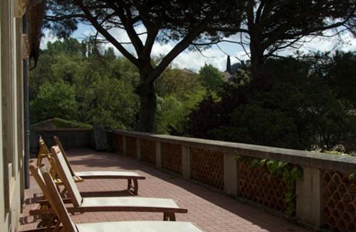 Montolieu House | Apostrophe