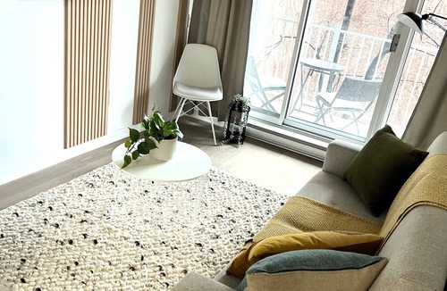 Chinatown Apartment | App en Plein Centre de Montréal - Quartier des Spectacles