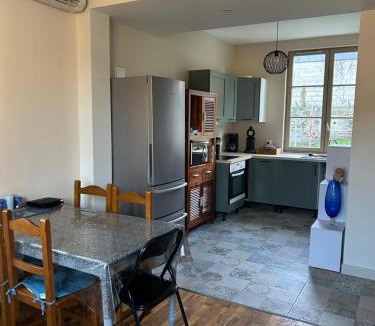 Chateauneuf-d'Ille-et-Vilaine Apartment | Appartement T4 proche St Malo-Dinan-Mont St Michel