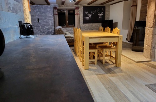La Chapelle-devant-Bruyeres Apartment | Appartement de 80 m2 Entierement Rénové Proche de Nature et Hautes Vosges