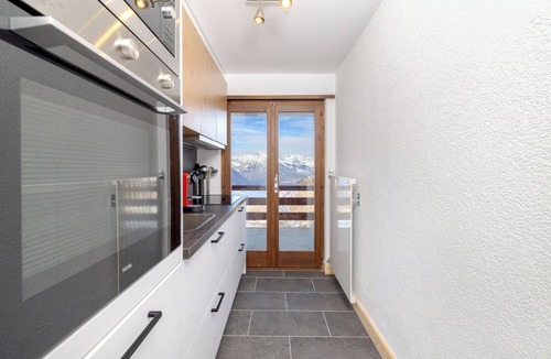 La Tzoumaz Hotel | App Les Rocailles 9 Family Retreat With Sauna