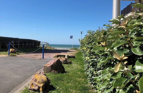 Cabourg Apartment | App RDC Jardinet, 4pers, 2ch Cabine, Piscine, Tennis
