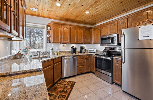 Blowing Rock Cabin | Appalachian Adventure Home with Views