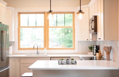 Blowing Rock Apartment | Appalachian at Main and Pine