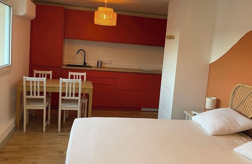 Saint-Germain-les-Corbeil Apartment | Appartement 201 Tarracotta