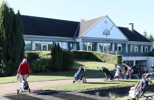 Saint-Germain-les-Corbeil Apartment | Appart Hotel 220 Jungle