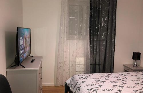 Mantes-la-Jolie Apartment | Apparemment 003