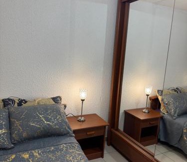 Vaulx En Velin Village Apartment | Apparemment 2 pièces