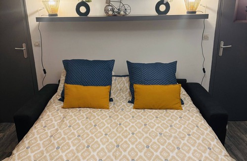 Evreux Apartment | Apparemment Avec Parking Sécurisé Dans le Centre-ville à 50m du Cinéma et Macdo