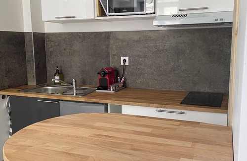 Saint-Symphorien-d'Ozon Apartment | Apparently T2 equipped